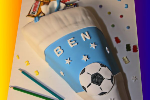 ben-schultüte85D033E3-7A6D-6E29-BFBF-44533B992B2C.jpg