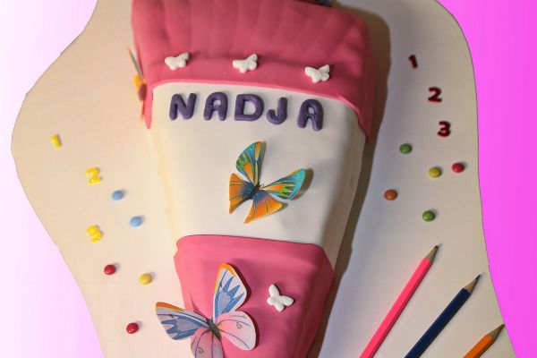 nadja-schultüte808FDE52-AABE-A8DF-D5B4-B6EFB8566583.jpg